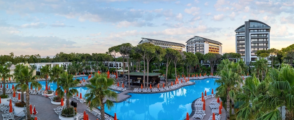 Trendy Lara Hotel — Swimming pool in Belek