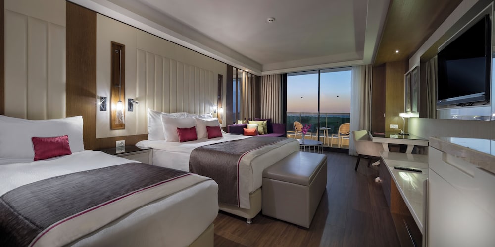 Trendy Lara Hotel — Hotel rooms in Belek