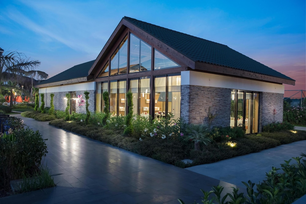 Trendy Lara Hotel — Restaurant & bars in Belek