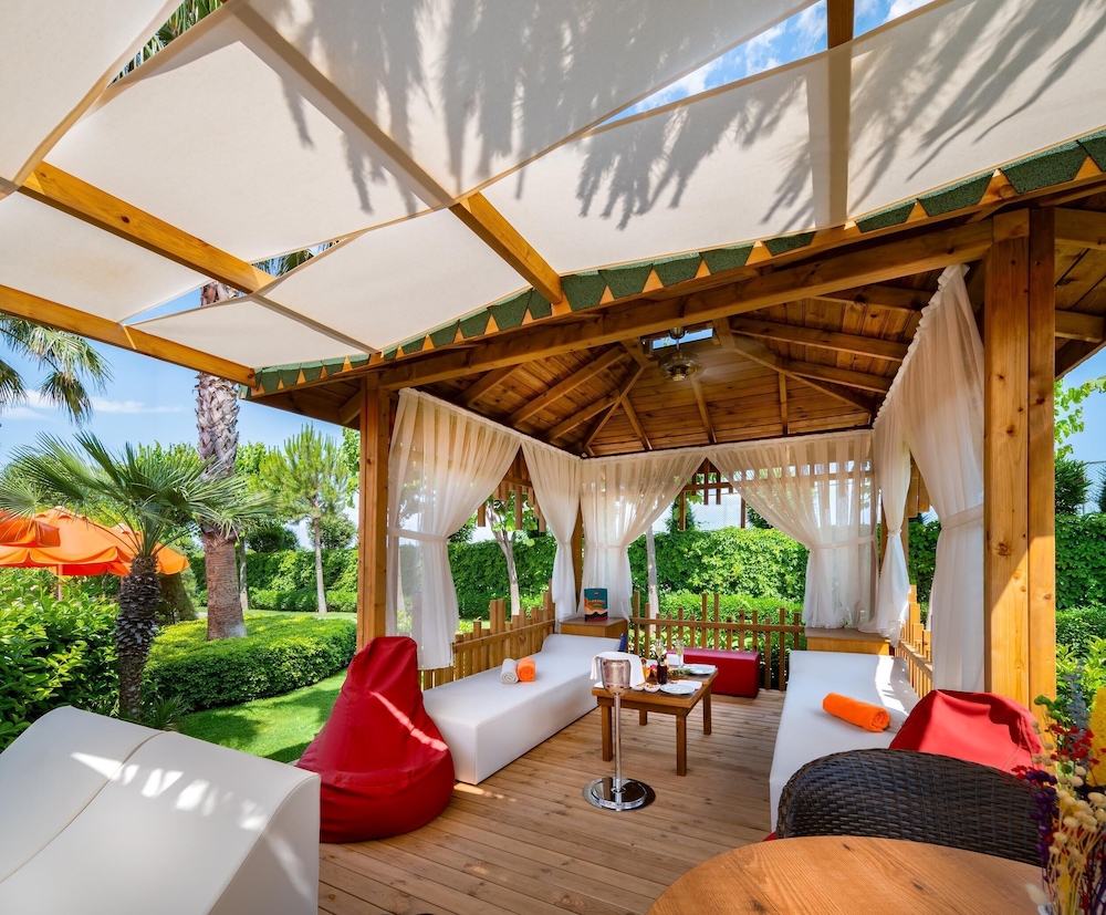 Trendy Lara Hotel — Restaurant & bars in Belek