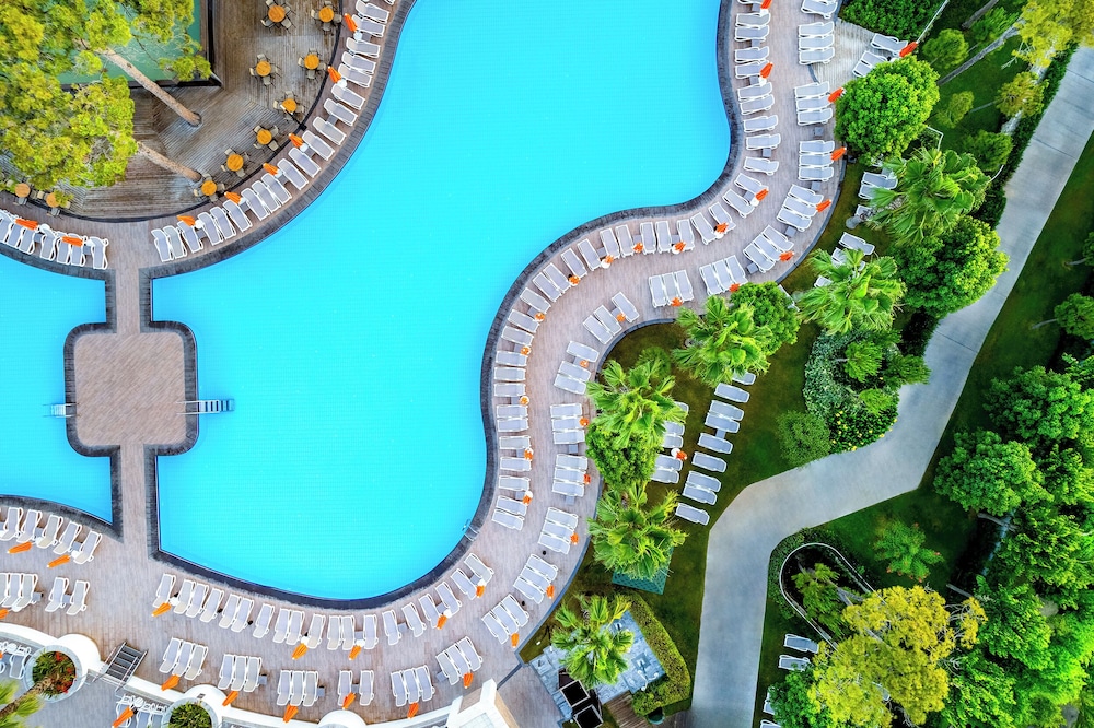 Trendy Lara Hotel — Swimming pool in Belek