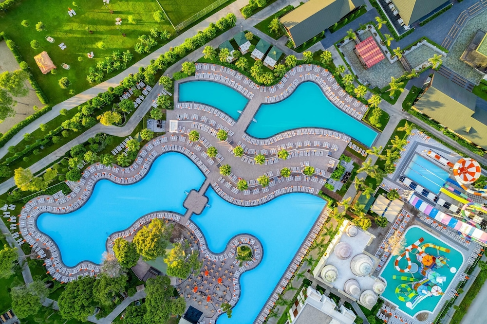 Trendy Lara Hotel — Swimming pool in Belek