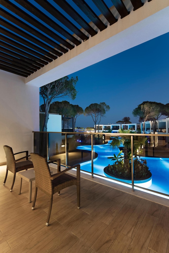Trendy Lara Hotel — Swimming pool in Belek