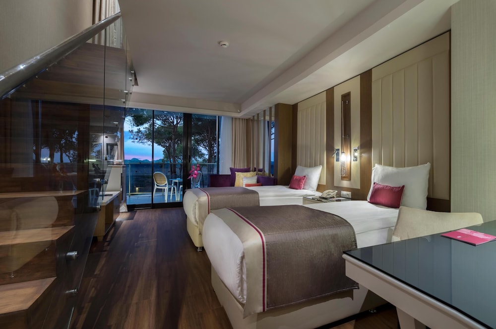 Trendy Lara Hotel — Hotel rooms in Belek
