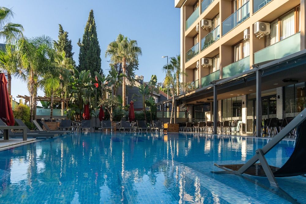 Laren Family Hotel & Spa -  Boutique Hotel