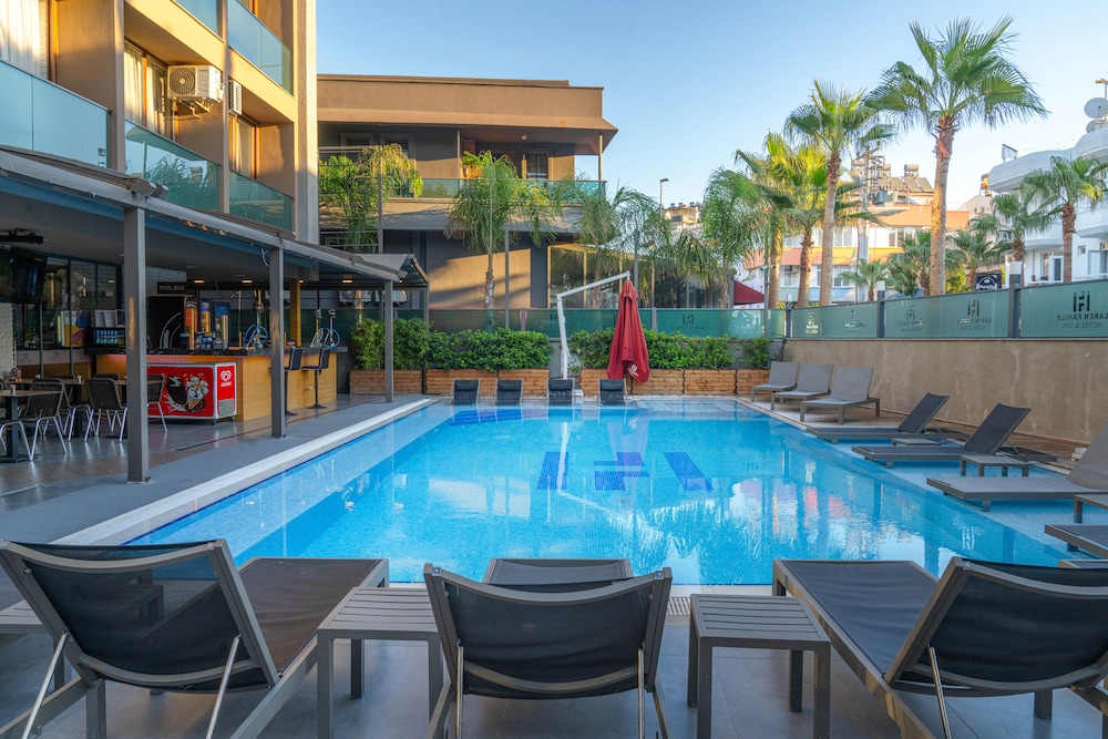 Laren Family Hotel & Spa -  Boutique Hotel — Swimming pool in Antalya