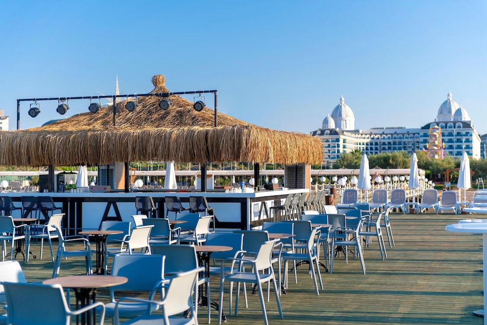 Adalya Elite Lara Hotel - All Inclusive — Restaurant & bars in Lara
