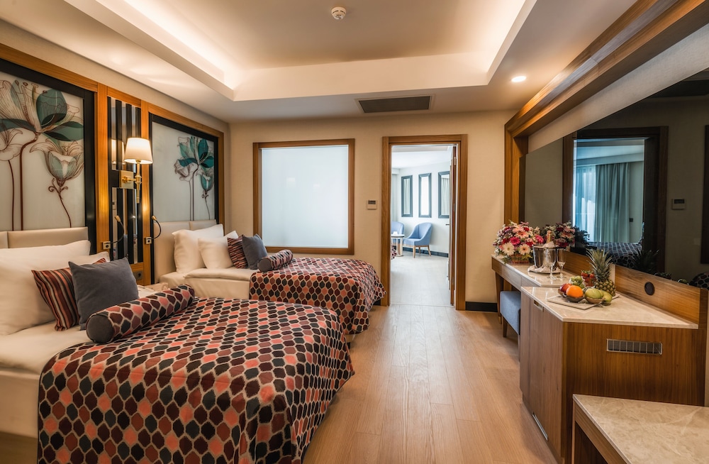 Adalya Elite Lara Hotel - All Inclusive — Hotel rooms in Lara