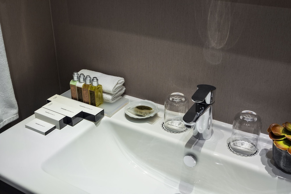 Antasya Suites — Hotel rooms in Istanbul, Istanbul