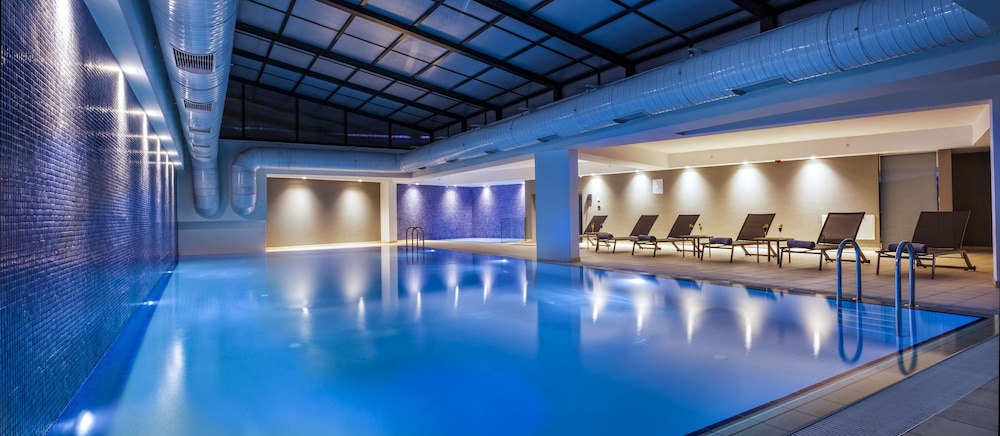Antasya Suites — Swimming pool in Istanbul, Istanbul