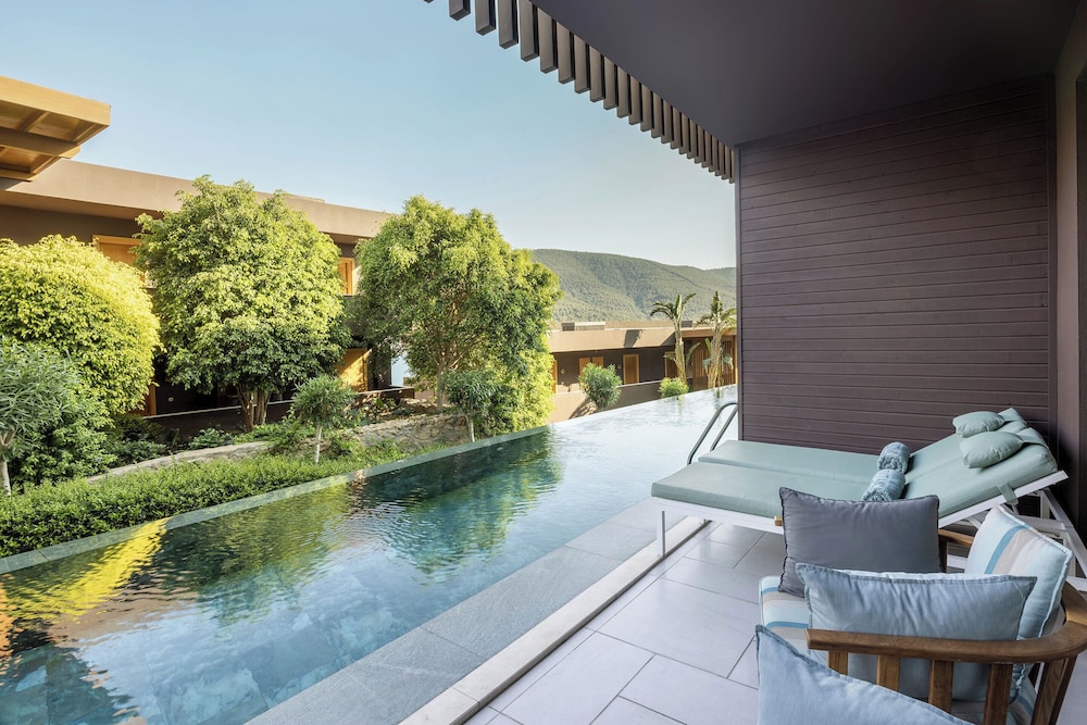 Titanic Luxury Collection Bodrum - All inclusive — Swimming pool in Milas, Mugla