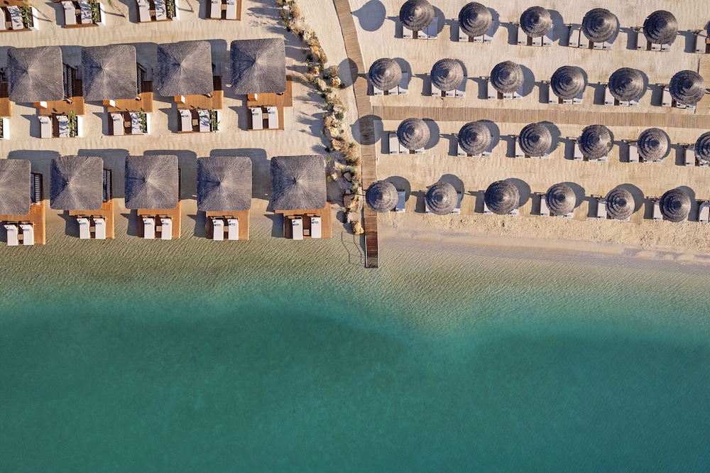 Titanic Luxury Collection Bodrum - All inclusive — Beach in Milas, Mugla