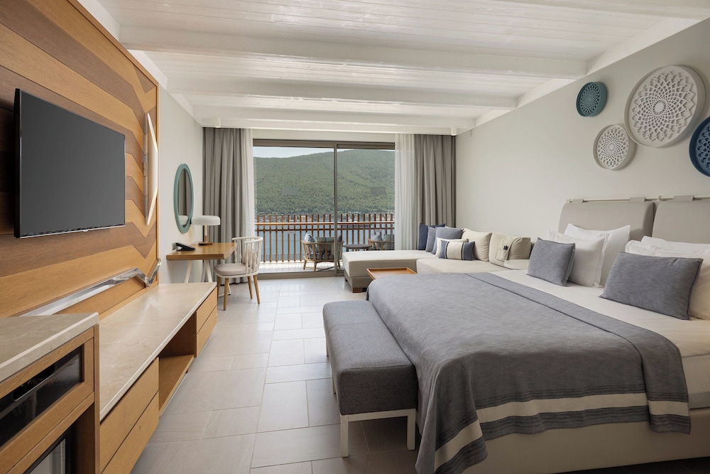 Titanic Luxury Collection Bodrum - All inclusive — Hotel rooms in Milas, Mugla