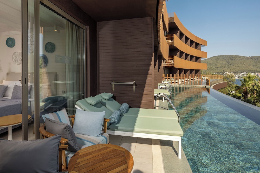 Titanic Luxury Collection Bodrum - All inclusive — Hotel rooms in Milas, Mugla