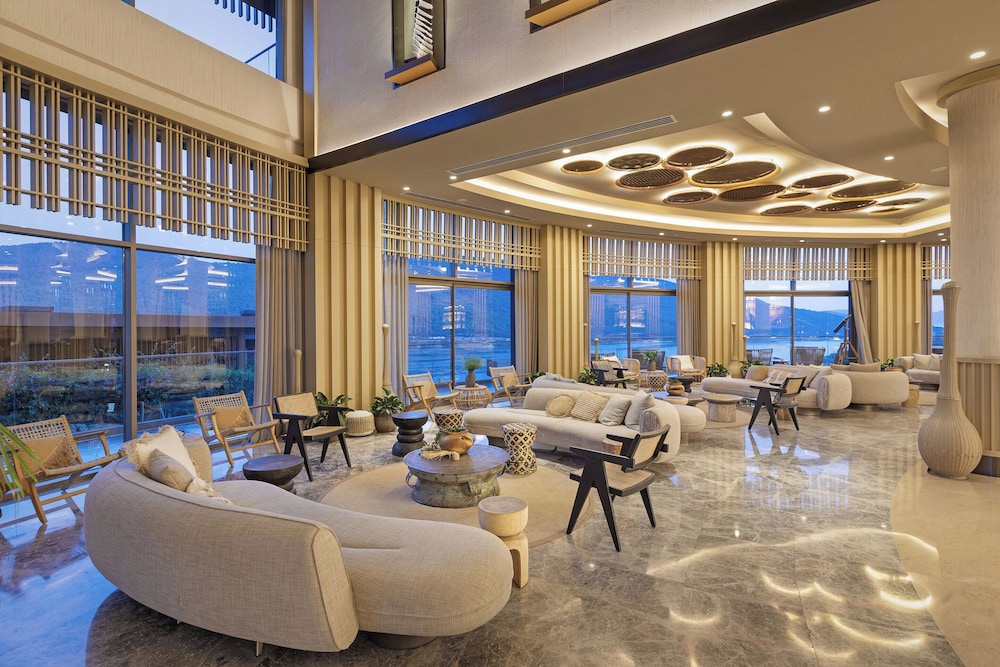 Titanic Luxury Collection Bodrum - All inclusive — Hotel building in Milas, Mugla