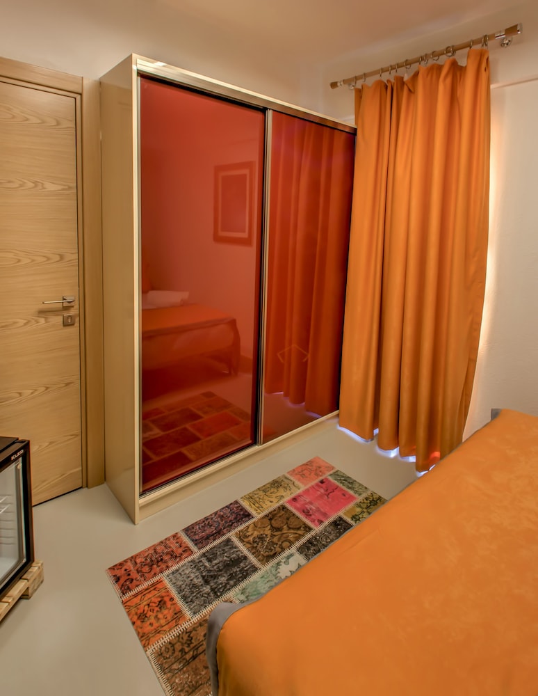 Vavien Hotel — Hotel rooms in Istanbul, Istanbul