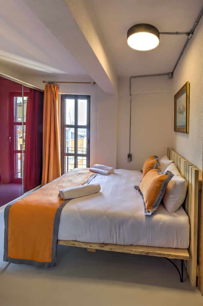 Vavien Hotel — Hotel rooms in Istanbul, Istanbul