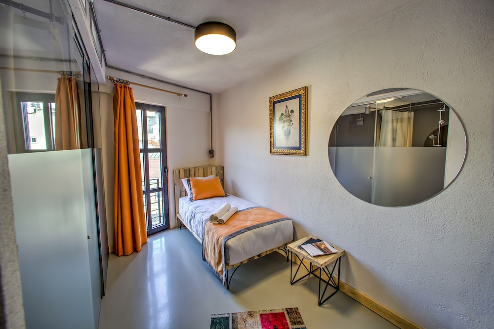 Vavien Hotel — Hotel rooms in Istanbul, Istanbul