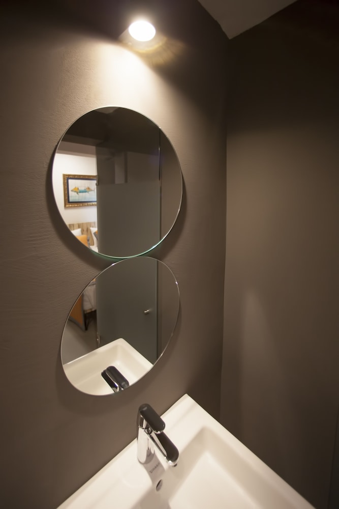 Vavien Hotel — Hotel rooms in Istanbul, Istanbul