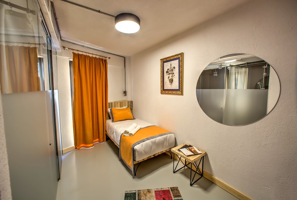 Vavien Hotel — Hotel rooms in Istanbul, Istanbul