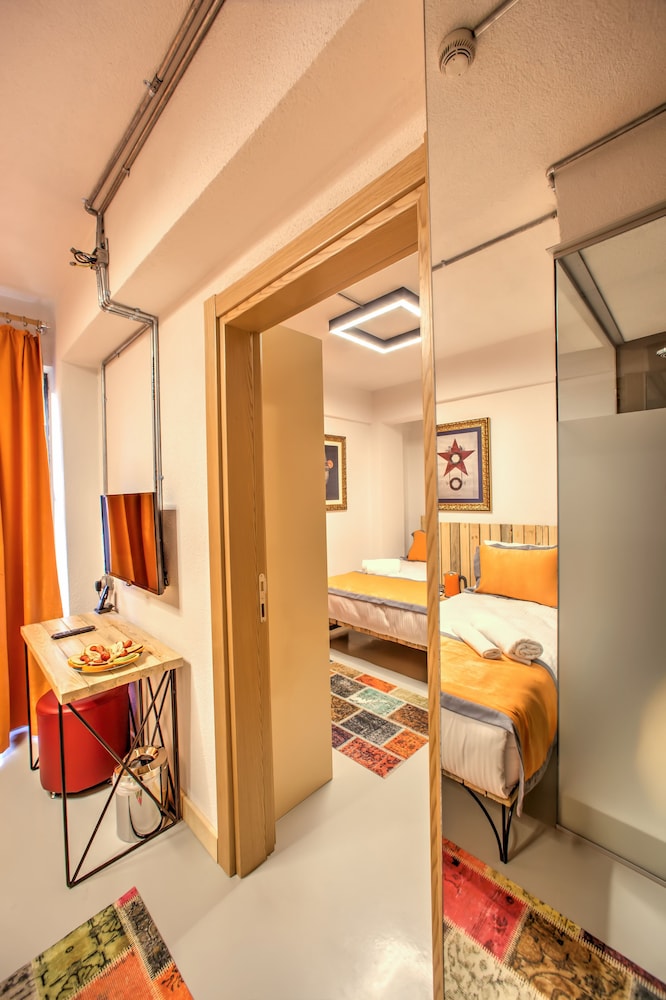 Vavien Hotel — Hotel rooms in Istanbul, Istanbul
