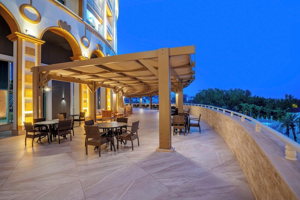 Sidemarin Kirman Premium - Ultra All Inclusive — Restaurant & bars in Side