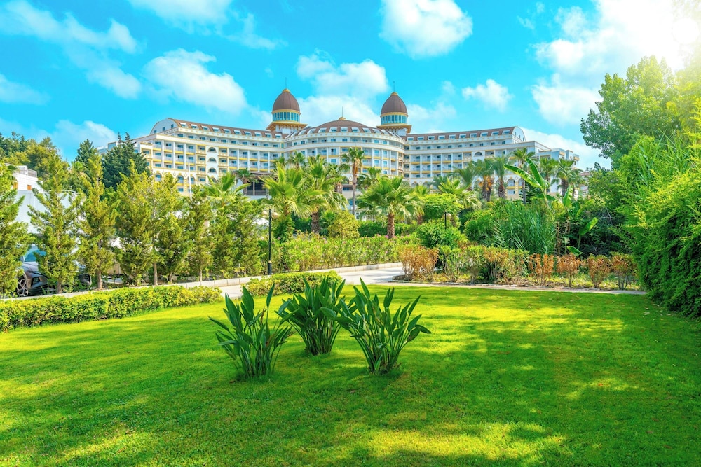 Sidemarin Kirman Premium - Ultra All Inclusive — Hotel building in Side