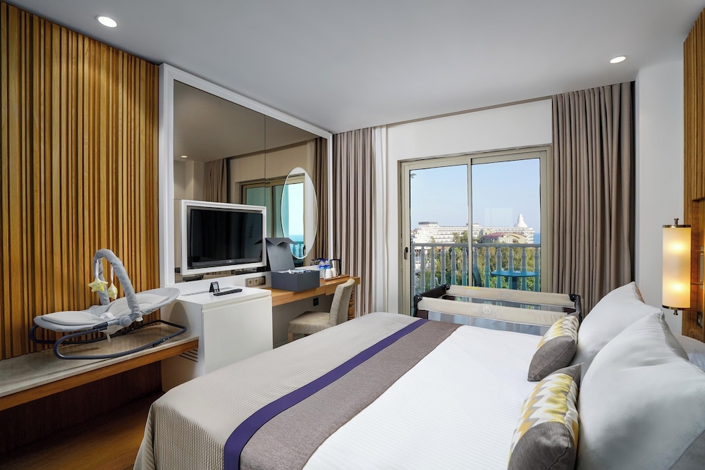 Sidemarin Kirman Premium - Ultra All Inclusive — Hotel rooms in Side