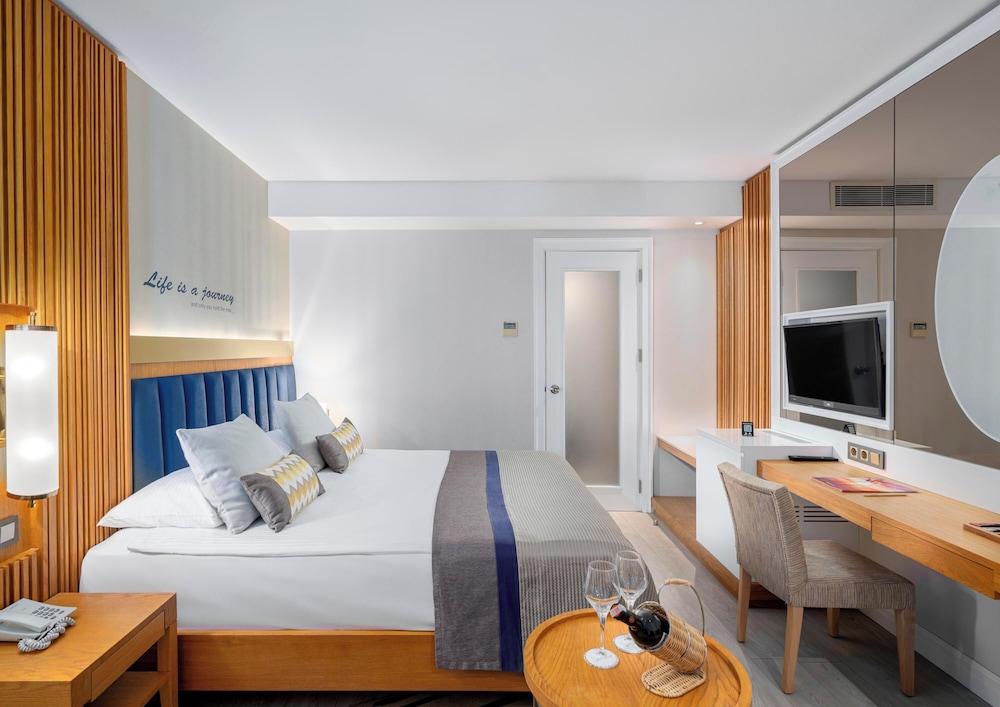 Sidemarin Kirman Premium - Ultra All Inclusive — Hotel rooms in Side