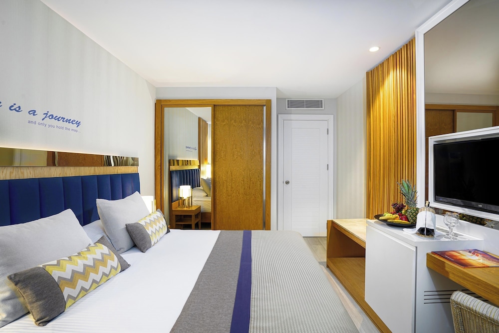 Sidemarin Kirman Premium - Ultra All Inclusive — Hotel rooms in Side