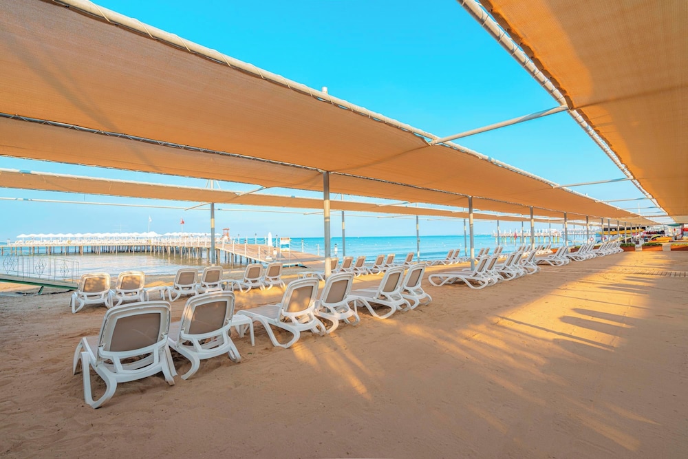 Sidemarin Kirman Premium - Ultra All Inclusive — Beach in Side