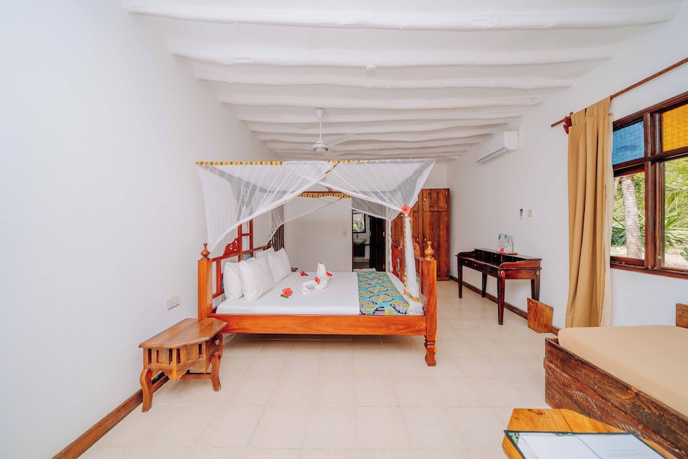 Spice Island Hotel & Resort — Hotel rooms in Jambiani, Zanzibar South