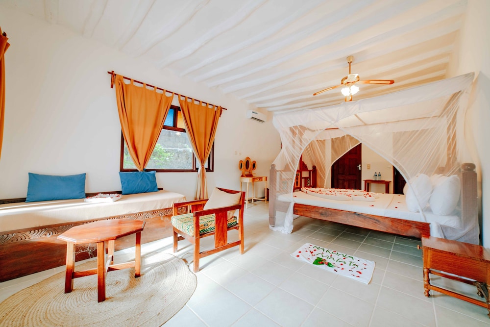 Spice Island Hotel & Resort — Hotel rooms in Jambiani, Zanzibar South