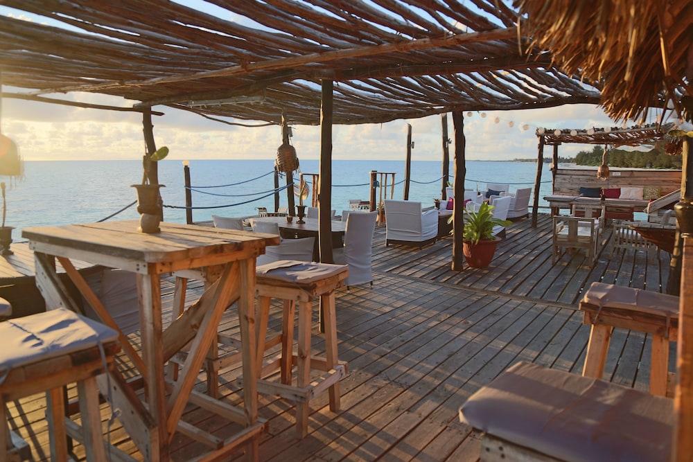 Spice Island Hotel & Resort — Restaurant & bars in Jambiani, Zanzibar South
