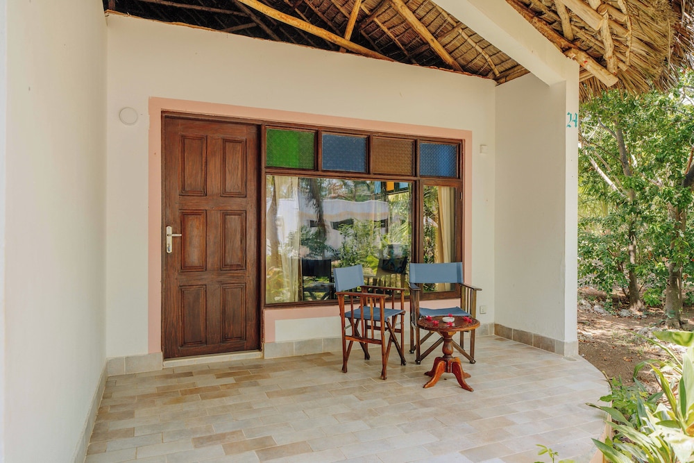 Spice Island Hotel & Resort — Hotel building in Jambiani, Zanzibar South