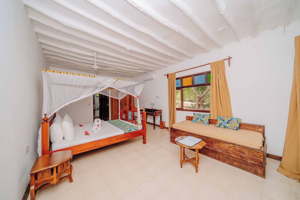 Spice Island Hotel & Resort — Hotel rooms in Jambiani, Zanzibar South