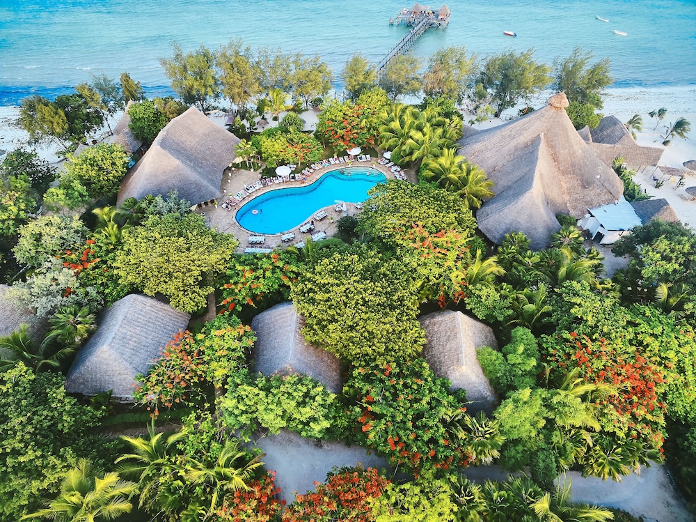 Spice Island Hotel & Resort — Main photo in Jambiani, Zanzibar South