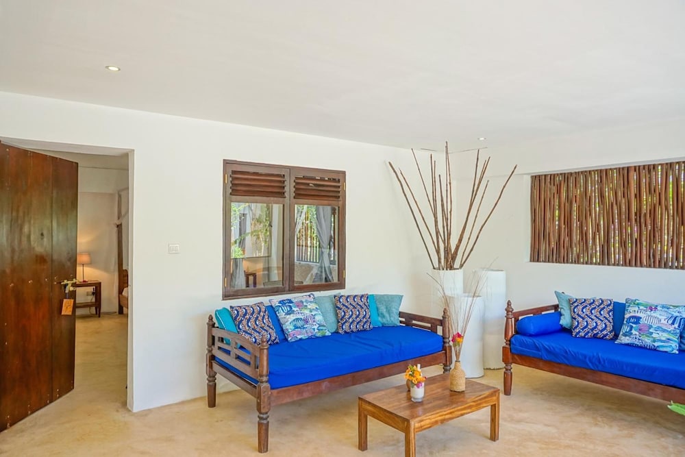 Indigo Beach Zanzibar — Hotel rooms in Paje, Zanzibar South