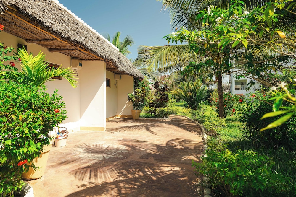 Tanzanite Beach Resort — Hotel building in Nungwi, Zanzibar North