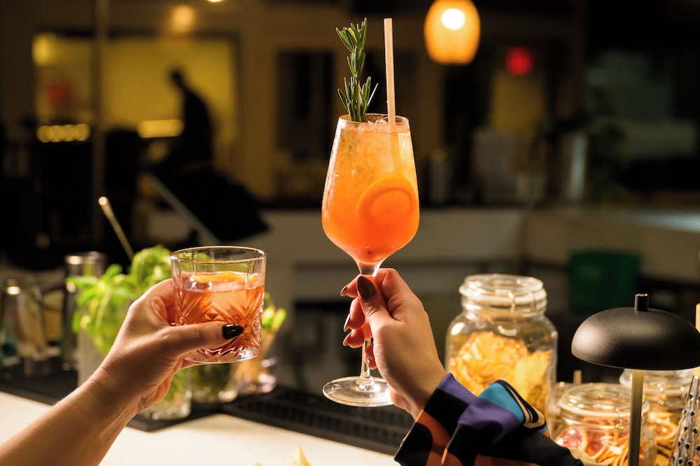 The Garden Hotel & Resort — Restaurant & bars in Fort Lauderdale, Florida