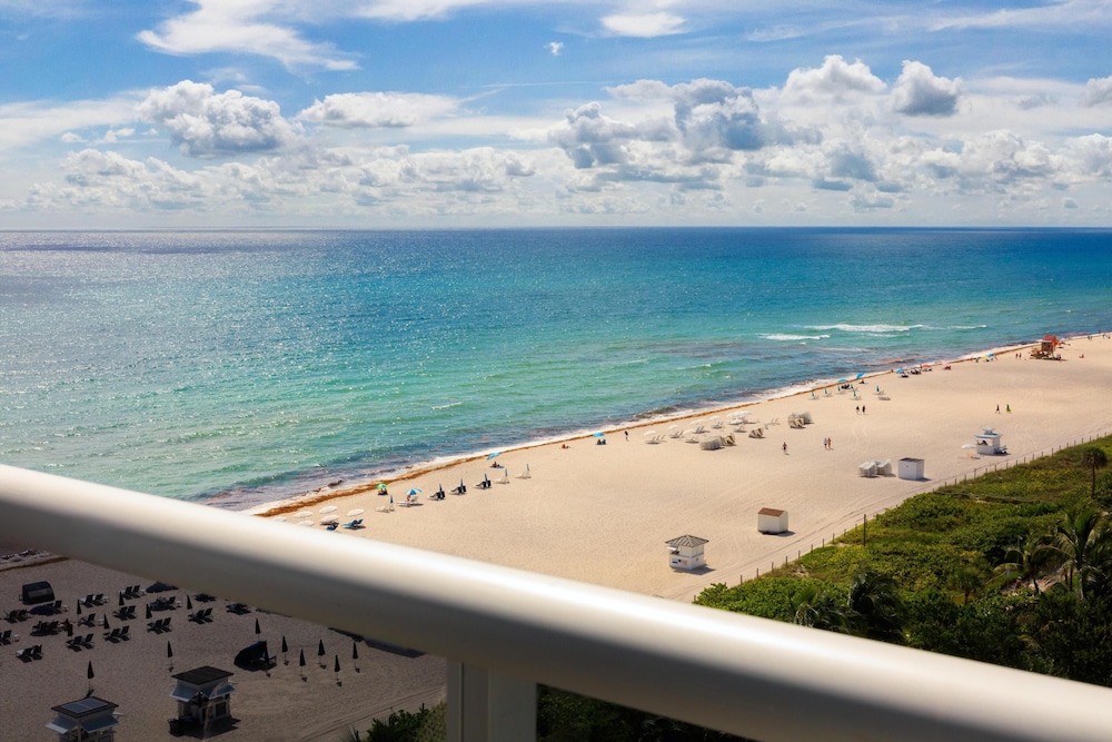 Andaz Miami Beach Resort & Spa — Beach in Miami, Florida
