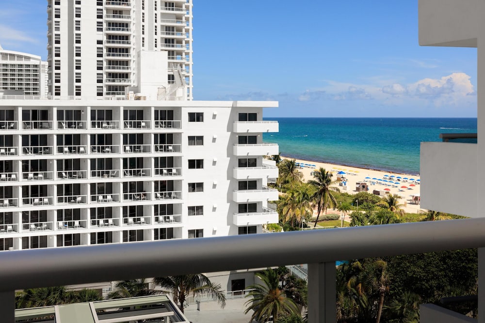 Andaz Miami Beach Resort & Spa — Hotel rooms in Miami, Florida