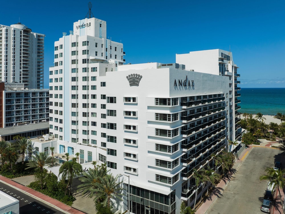 Andaz Miami Beach Resort & Spa — Hotel building in Miami, Florida