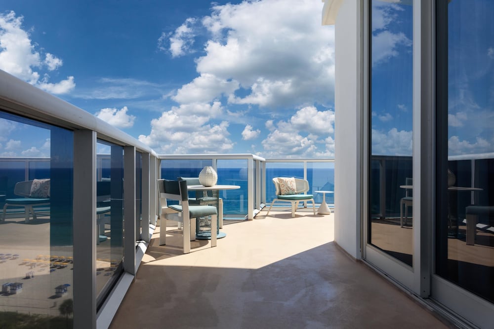 Andaz Miami Beach Resort & Spa — Hotel rooms in Miami, Florida