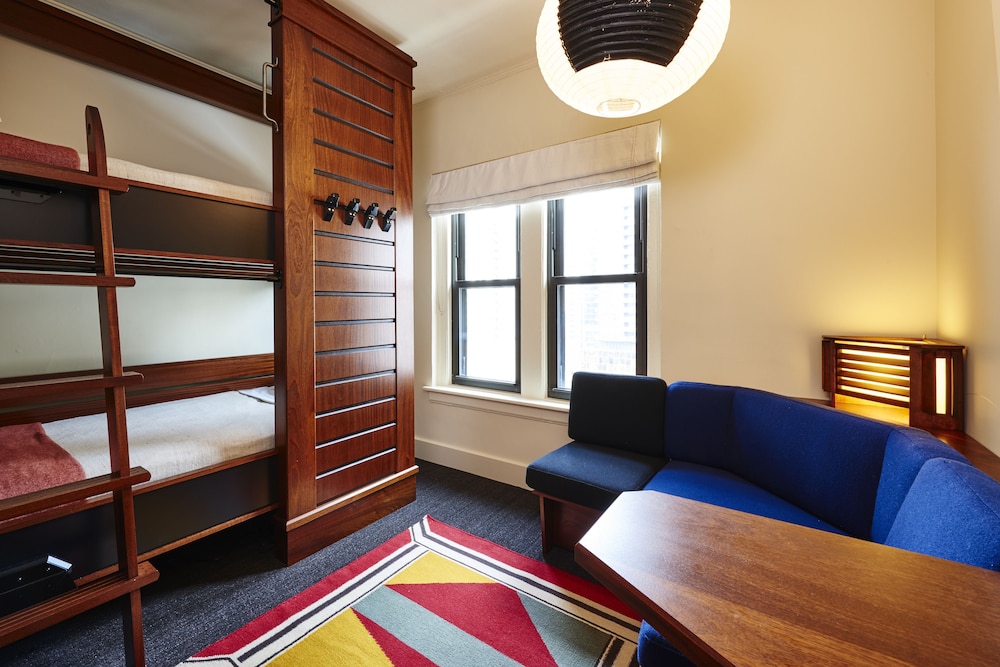 Freehand Chicago — Hotel rooms in Chicago, Illinois