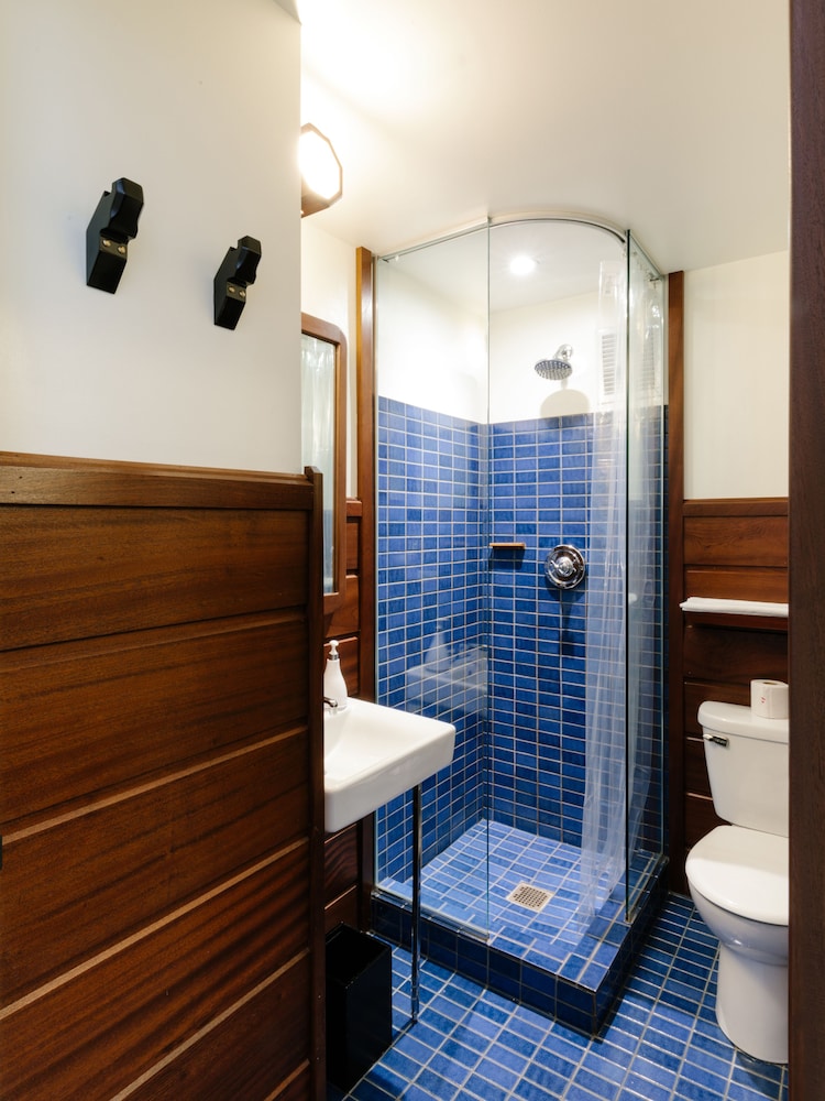 Freehand Chicago — Hotel rooms in Chicago, Illinois