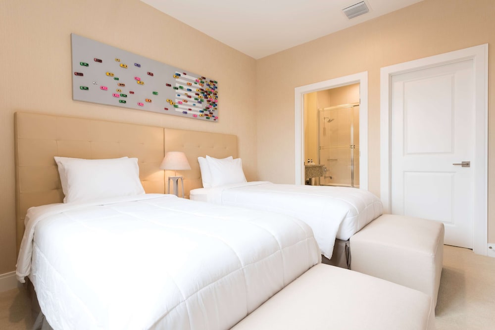 Magic Village Yards, Trademark Collection by Wyndham — Hotel rooms in Kissimmee, Florida