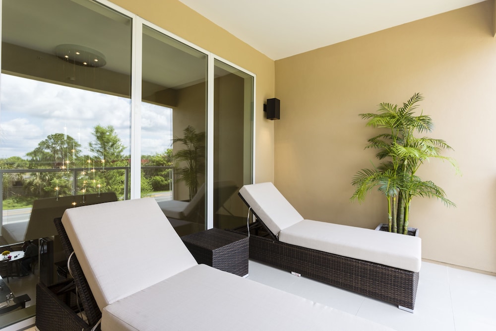 Magic Village Yards, Trademark Collection by Wyndham — Hotel rooms in Kissimmee, Florida