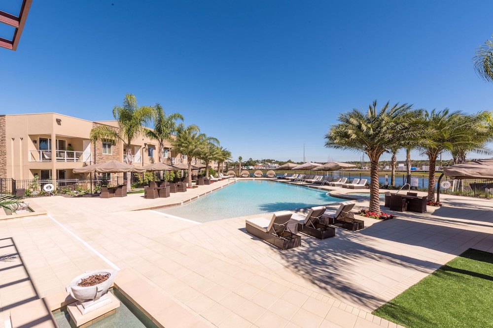 Magic Village Yards, Trademark Collection by Wyndham — Swimming pool in Kissimmee, Florida