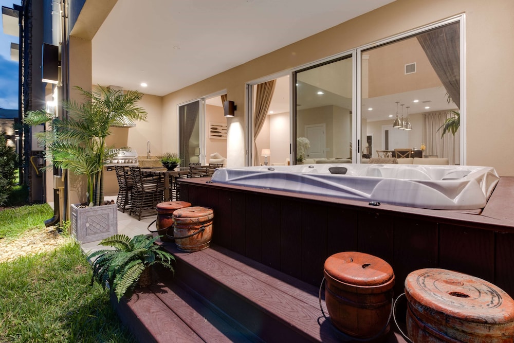 Magic Village Yards, Trademark Collection by Wyndham — Spa in Kissimmee, Florida